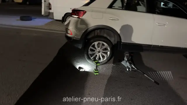Dépannage pneu en urgence à Paris