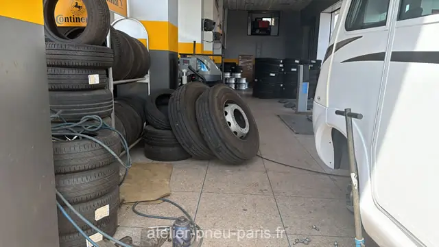 Montage de pneu utilitaire à Paris